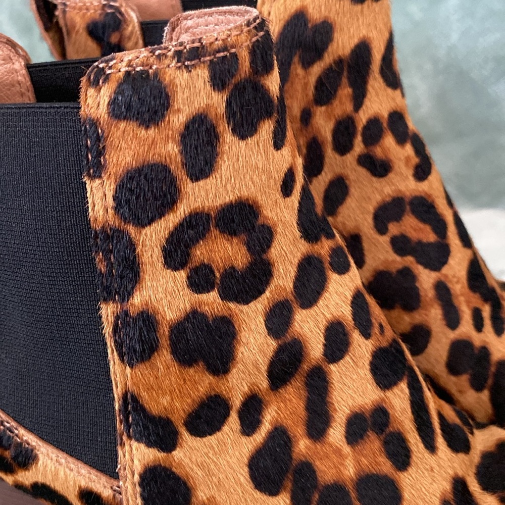 The Regan Boot by Madewell - Faux Leopard Calf Fur Women’s Size 7.5 - Picture 9 of 9